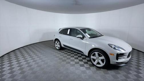 2020 Porsche Macan Base