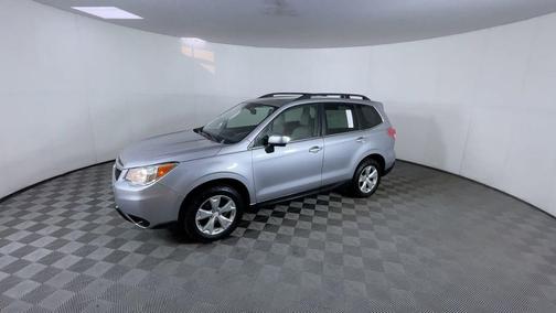 Ice Silver Metallic 2016 Subaru Forester 2.5i Limited
