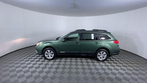 Cypress Green Pearl 2011 Subaru Outback 3.6 R Limited