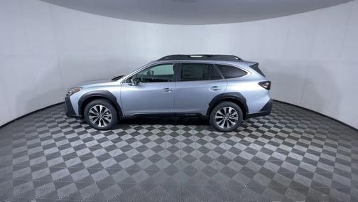 2025 Subaru Outback Limited XT