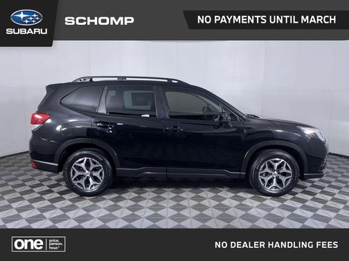 2023 Subaru Forester Premium