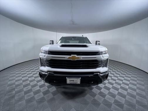 2024 Chevrolet Silverado 2500 Custom