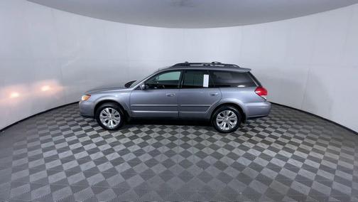 2009 Subaru Outback Base