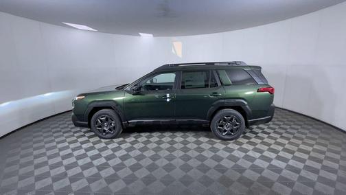 Deep Emerald Green Pearl 2026 Subaru Outback Premium