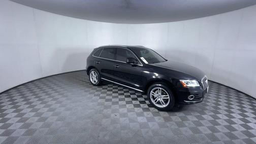 2016 Audi Q5 2.0T Premium Plus