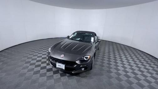 2017 FIAT 124 Spider Base