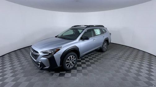 2025 Subaru Outback Base