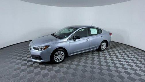 Photo 4 of 25 of 2020 Subaru Impreza Base