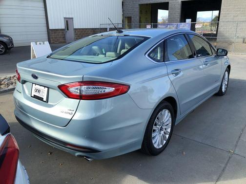 2013 Ford Fusion Hybrid SE Hybrid