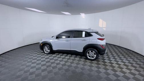 2022 Hyundai KONA SE