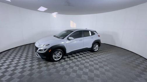 2022 Hyundai KONA SE