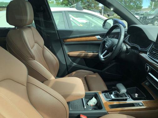 2023 Audi Q5 Prestige 40 TFSI quattro S tronic