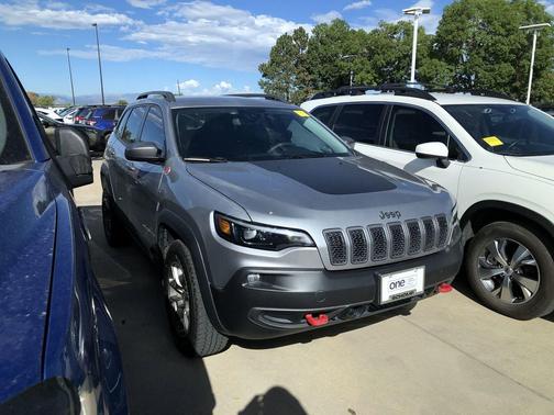 2021 Jeep Cherokee Trailhawk