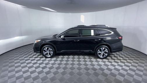2022 Subaru Outback Touring