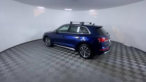 2022 Audi Q5 45 S line Premium Plus
