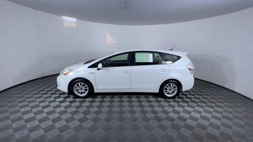 2013 Toyota Prius v Three