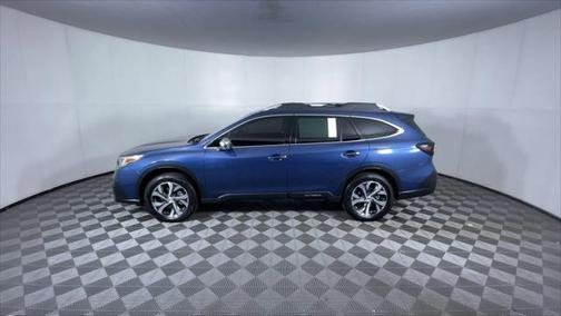 2022 Subaru Outback Touring XT