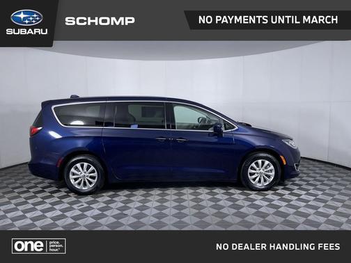 2019 Chrysler Pacifica Touring Plus