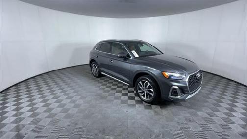 2022 Audi Q5 45 S line Premium