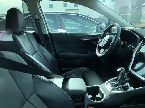 2022 Subaru Outback Limited XT