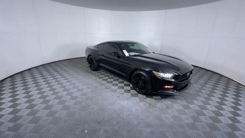 2015 Ford Mustang V6