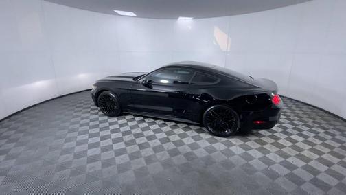 2015 Ford Mustang V6