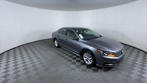 2017 Volkswagen Passat 1.8T S