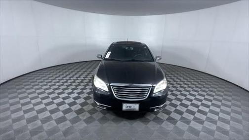 2012 Chrysler 200 Limited