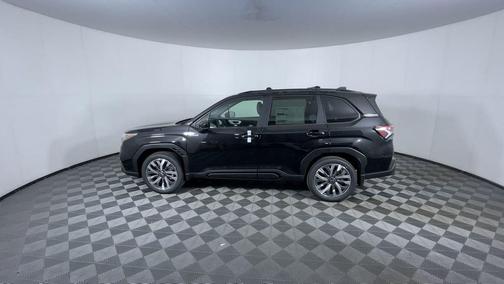 2025 Subaru Forester Hybrid Touring