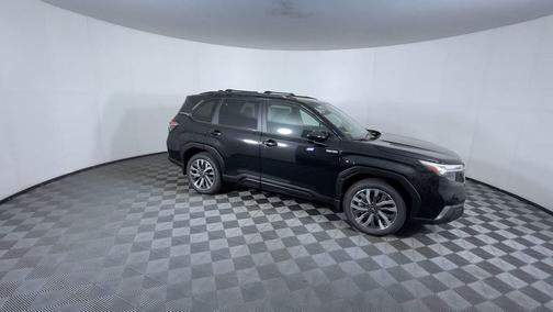 2025 Subaru Forester Hybrid Touring