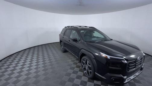 Crystal Black Silica 2026 Subaru Outback Touring XT