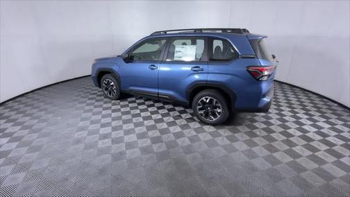 2025 Subaru Forester Base