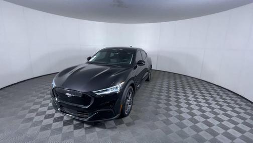 2022 Ford Mustang Mach-E Select
