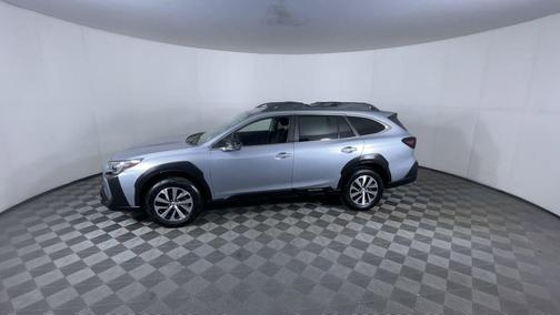 Ice Silver Metallic 2023 Subaru Outback Premium
