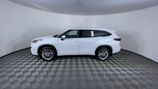 2025 Toyota Highlander Limited