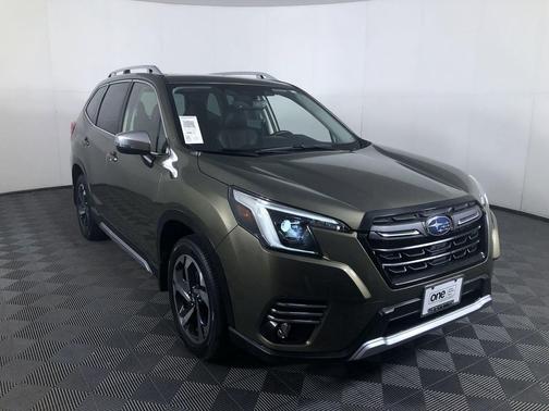 Autumn Green Metallic 2023 Subaru Forester Touring