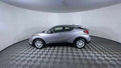 2019 Toyota C-HR LE