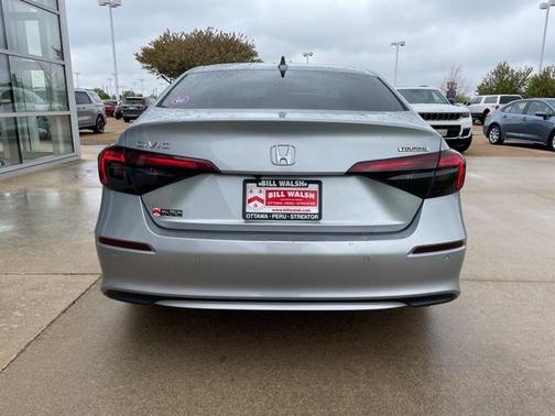 2022 Honda Civic Touring