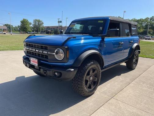 2024 Ford Bronco Black Diamond