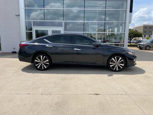 2020 Nissan Altima Platinum Intelligent AWD