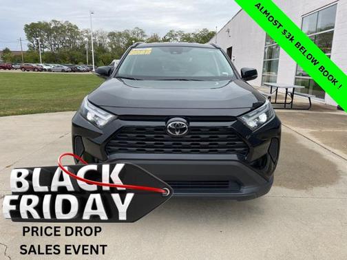 2023 Toyota RAV4 XLE