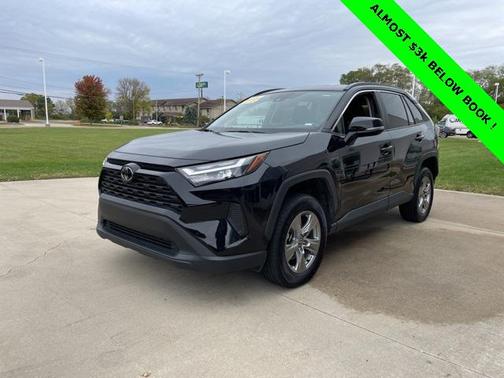 2023 Toyota RAV4 XLE