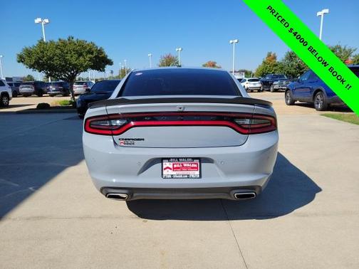 2022 Dodge Charger SXT