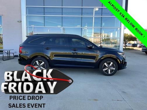 2023 Kia Sorento S