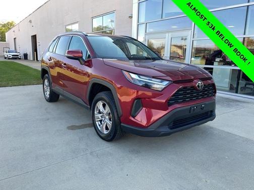 2023 Toyota RAV4 XLE