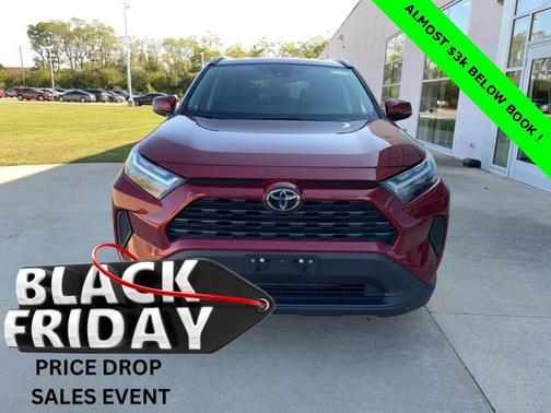 2023 Toyota RAV4 XLE