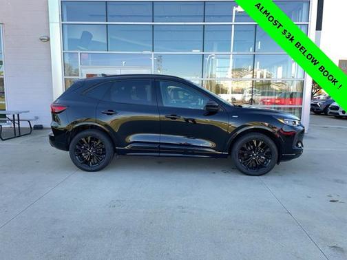 2025 Ford Escape ST-Line Elite