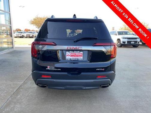 2021 GMC Acadia AWD AT4