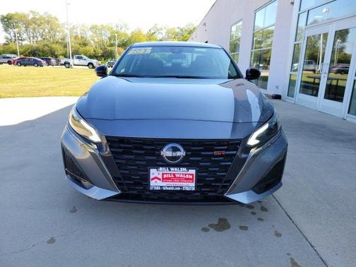 2023 Nissan Altima SR FWD