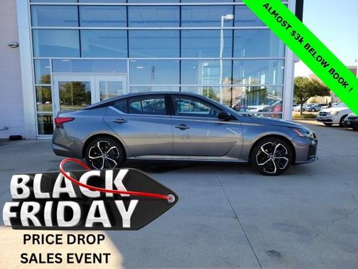 2023 Nissan Altima SR FWD